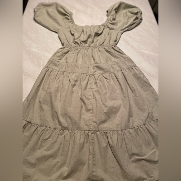 Sim & Sam Sage Green Midi Puff Sleeve Dress Women’s Size Medium Flowy, Feminine - Picture 3 of 5